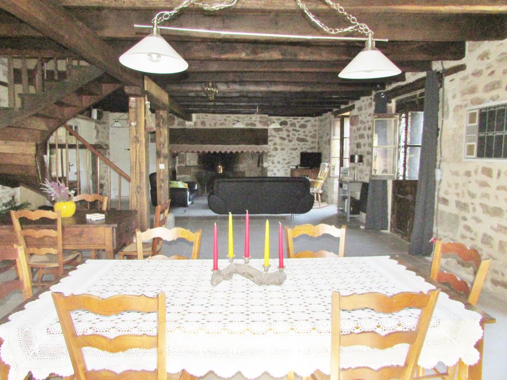 Lacapelle-Marival Ecuries De Saint Maurice- Maison D'Hotes De Gondou المظهر الخارجي الصورة