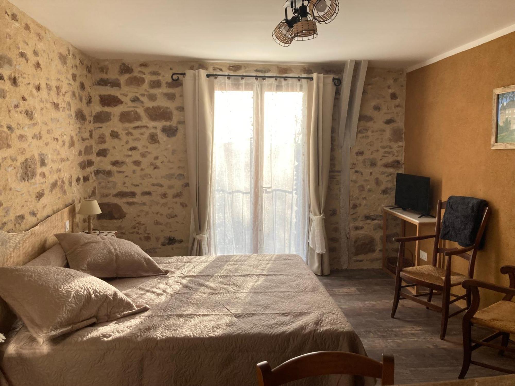 Lacapelle-Marival Ecuries De Saint Maurice- Maison D'Hotes De Gondou المظهر الخارجي الصورة